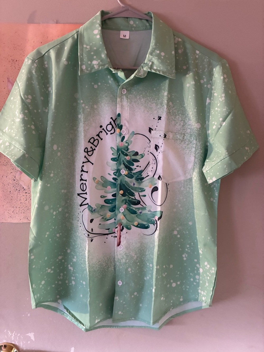 Merry & Bright Green Holiday Short-Sleeve Button-Up Shirt